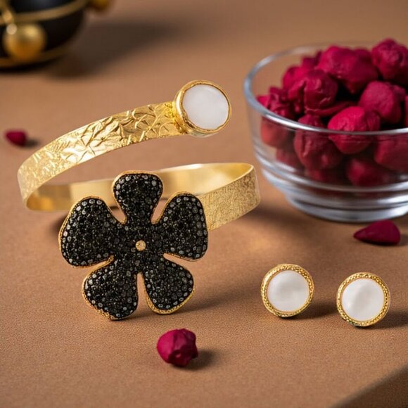 Turkish Artisanal Black Flower Set 18K Gold Plated Brass Statement Jewelry - Picture 4 of 14